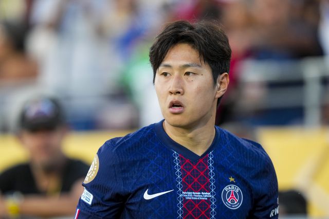 Mercato : Le PSG ne pourra pas retenir cet attaquant, un gros départ est prévu…