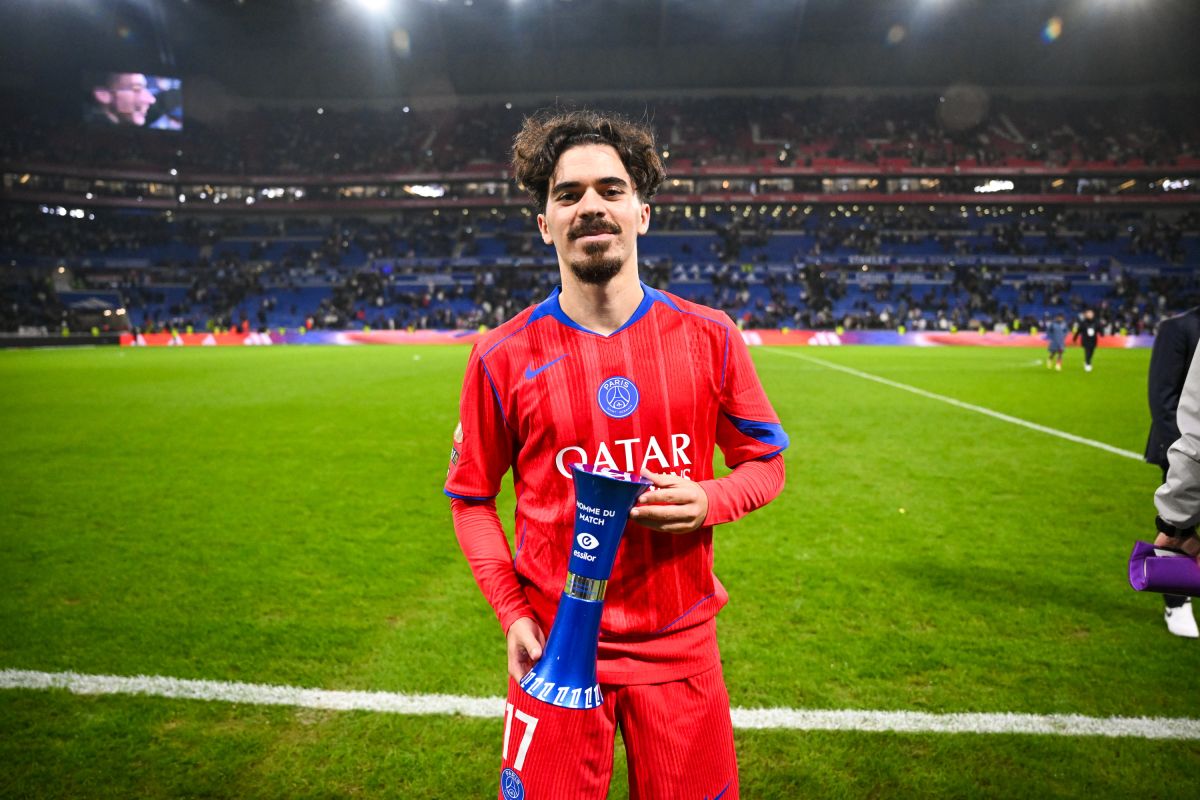 VITINHA, Paris Saint-Germain