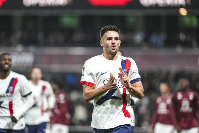 Mercato : Le PSG refuse de lâcher son supersub !