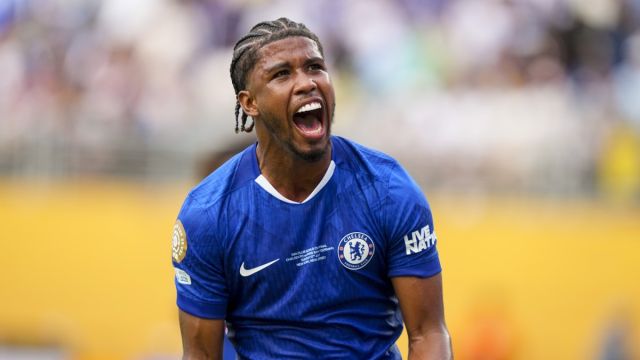 Mercato : Le PSG suit toujours Andrey Santos…