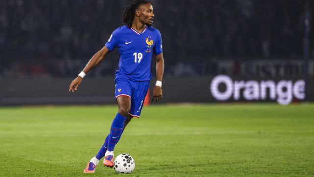 Mercato : Le PSG tente un gros coup de bluff pour attirer cet ancien crack de Ligue 1 !